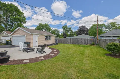 3910 Eagle Lane Rolling Meadows IL 60008