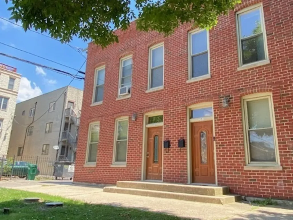 2151 North Richmond Street Chicago IL 60647
