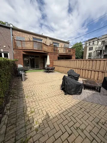2151 North Richmond Street Chicago IL 60647