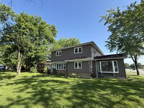 916 Williams Street Calumet City IL 60409