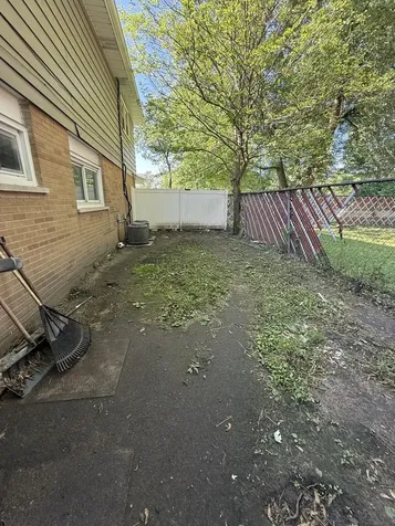 916 Williams Street Calumet City IL 60409