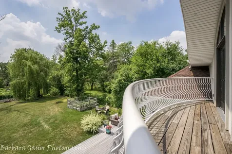 378 East Deerpath Road Wood Dale IL 60191