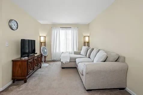 941 Brahms Road Volo IL 60073