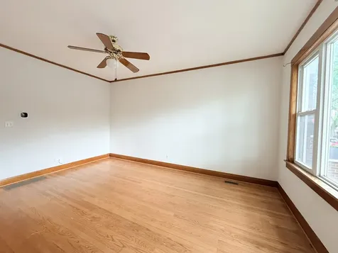 3015 South Quinn Street Chicago IL 60608