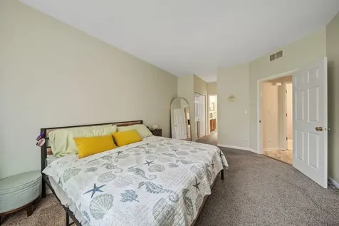 8132 Concord Lane Justice IL 60458