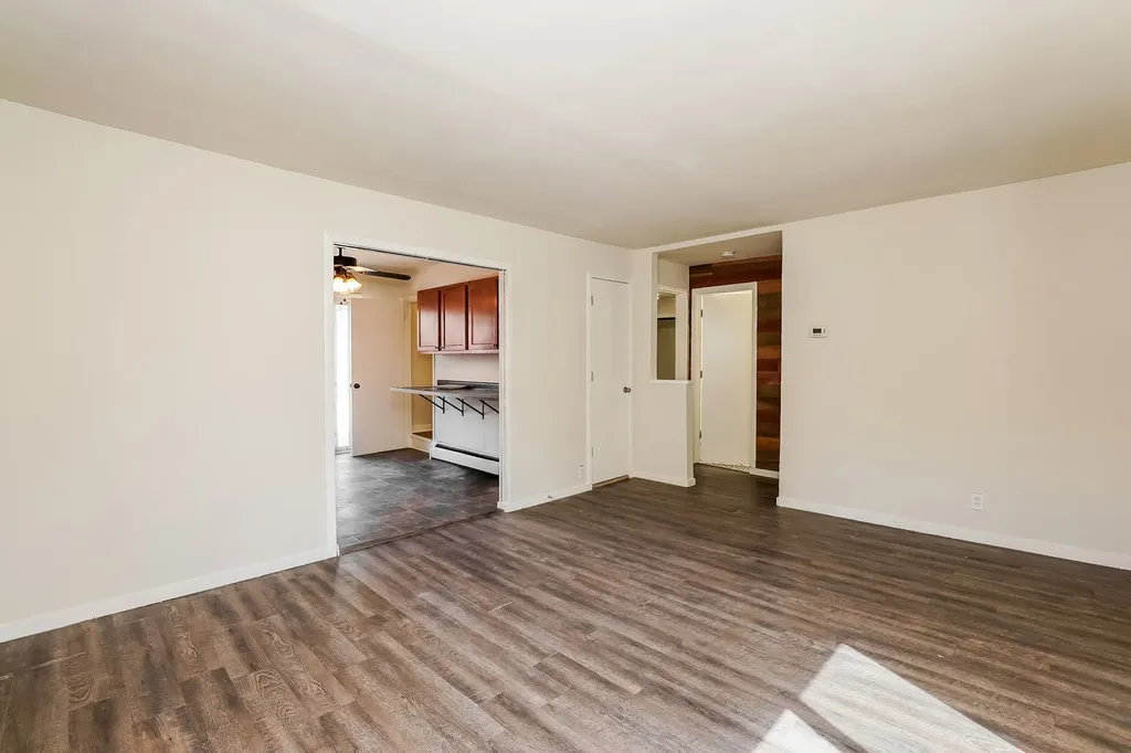 215 South Prairie Road SE New Lenox IL 60451