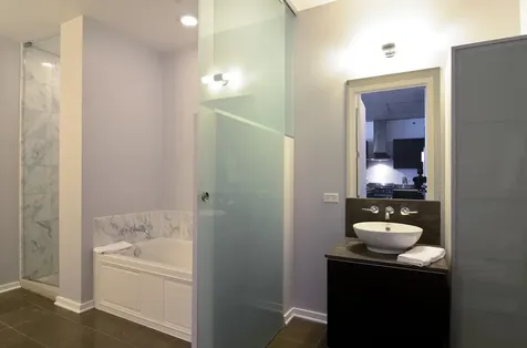 600 North Fairbanks Court Chicago IL 60611
