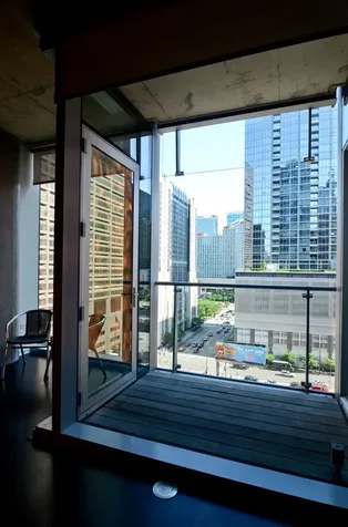 600 North Fairbanks Court Chicago IL 60611