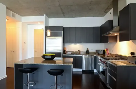 600 North Fairbanks Court Chicago IL 60611
