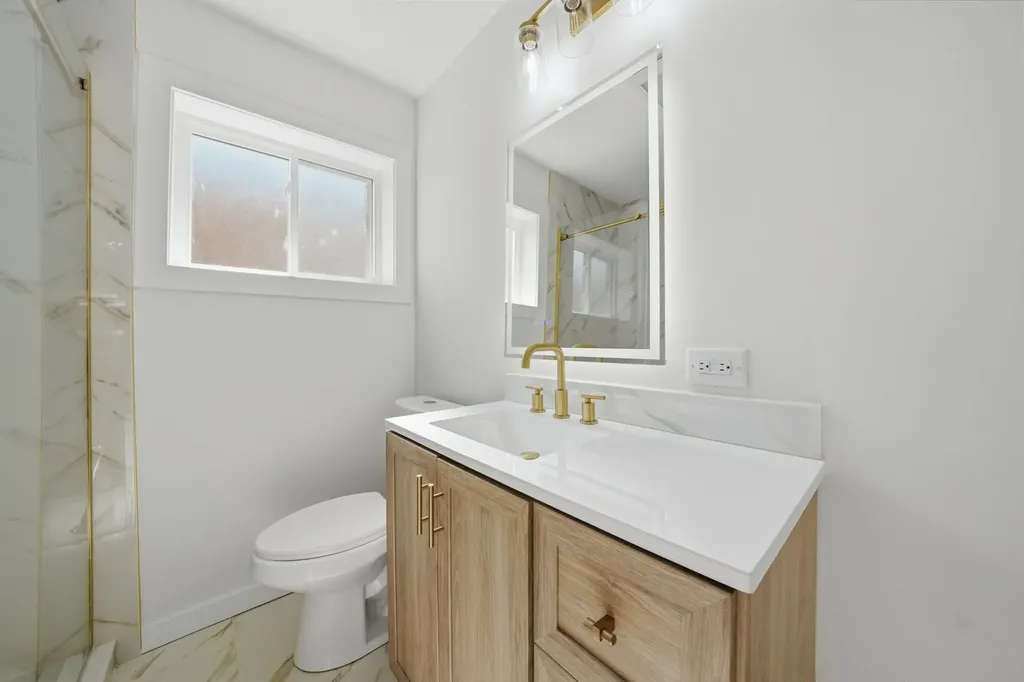 415 West 95th Place Chicago IL 60628