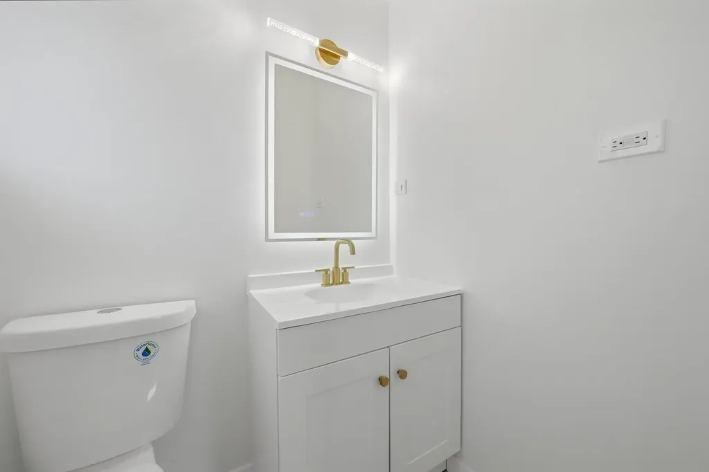 415 West 95th Place Chicago IL 60628