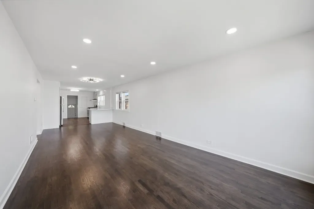 415 West 95th Place Chicago IL 60628