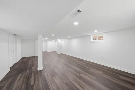 415 West 95th Place Chicago IL 60628