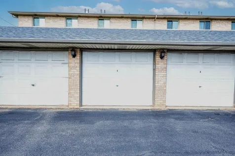 8809 South 79th Avenue Hickory Hills IL 60457