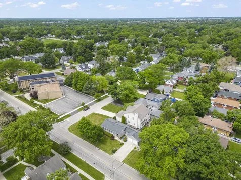 803 East Harrison Avenue Wheaton IL 60187