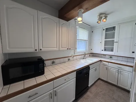 1119 38TH Street Rock Island IL 61201