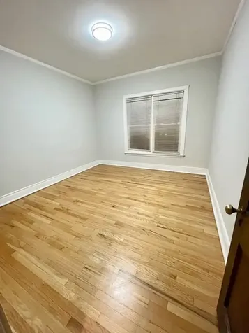 4452 North Winchester Avenue Chicago IL 60640