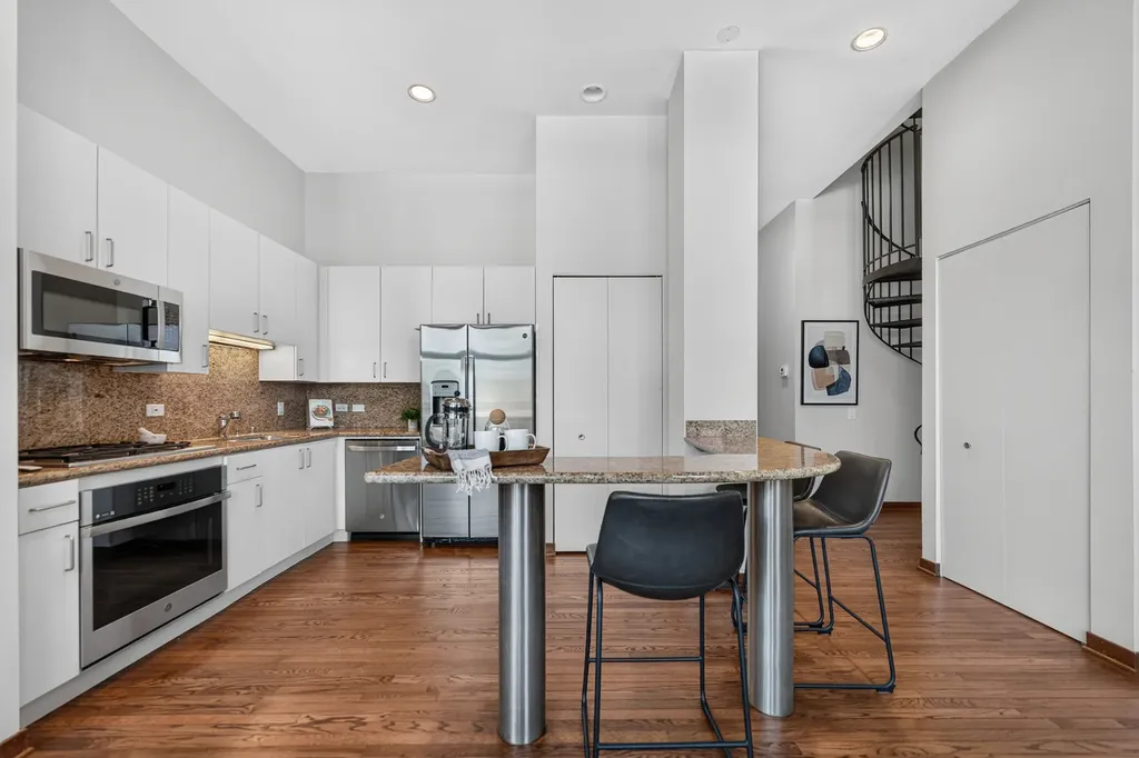 333 West Hubbard Street Chicago IL 60610