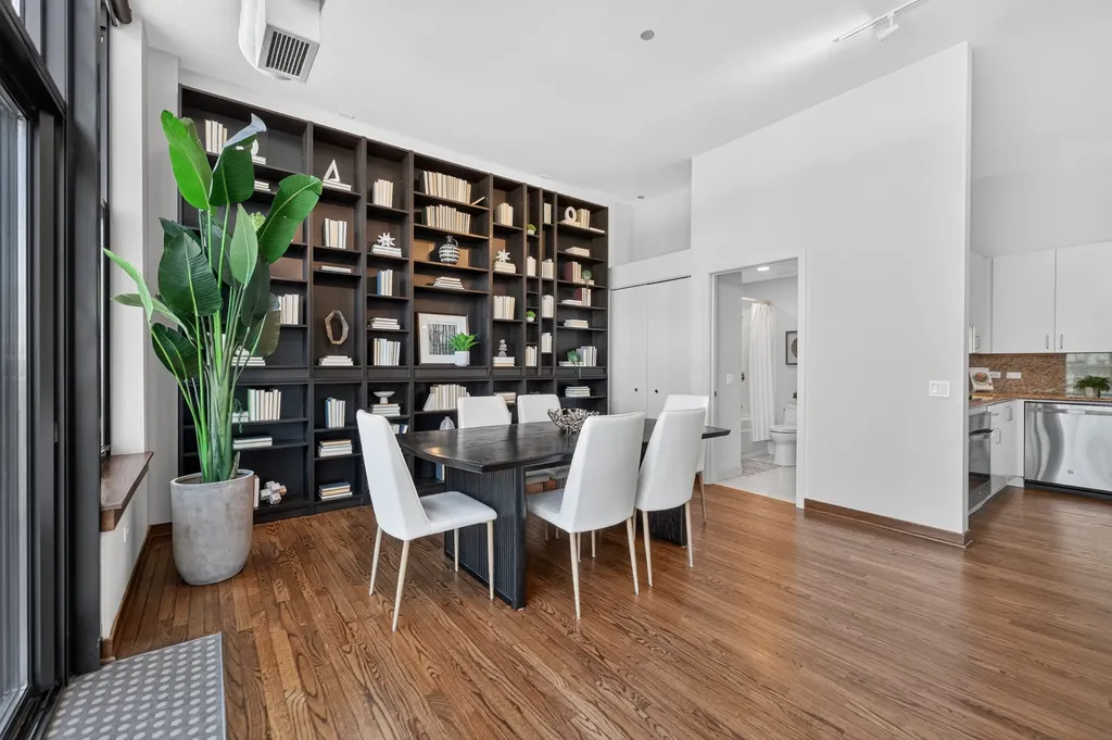 333 West Hubbard Street Chicago IL 60610