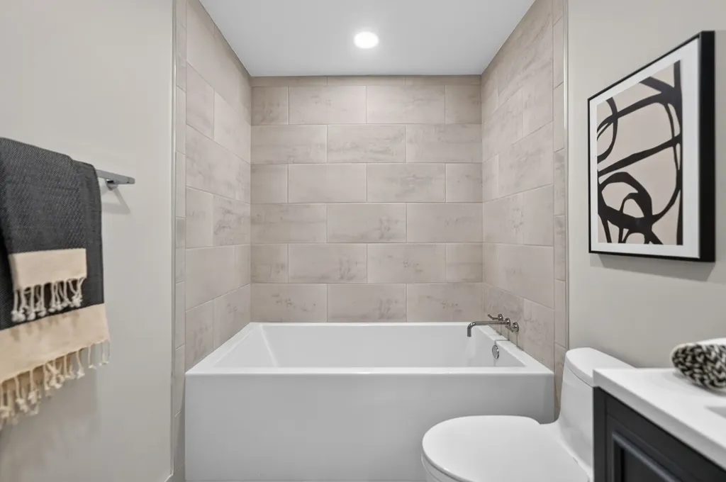 333 West Hubbard Street Chicago IL 60610