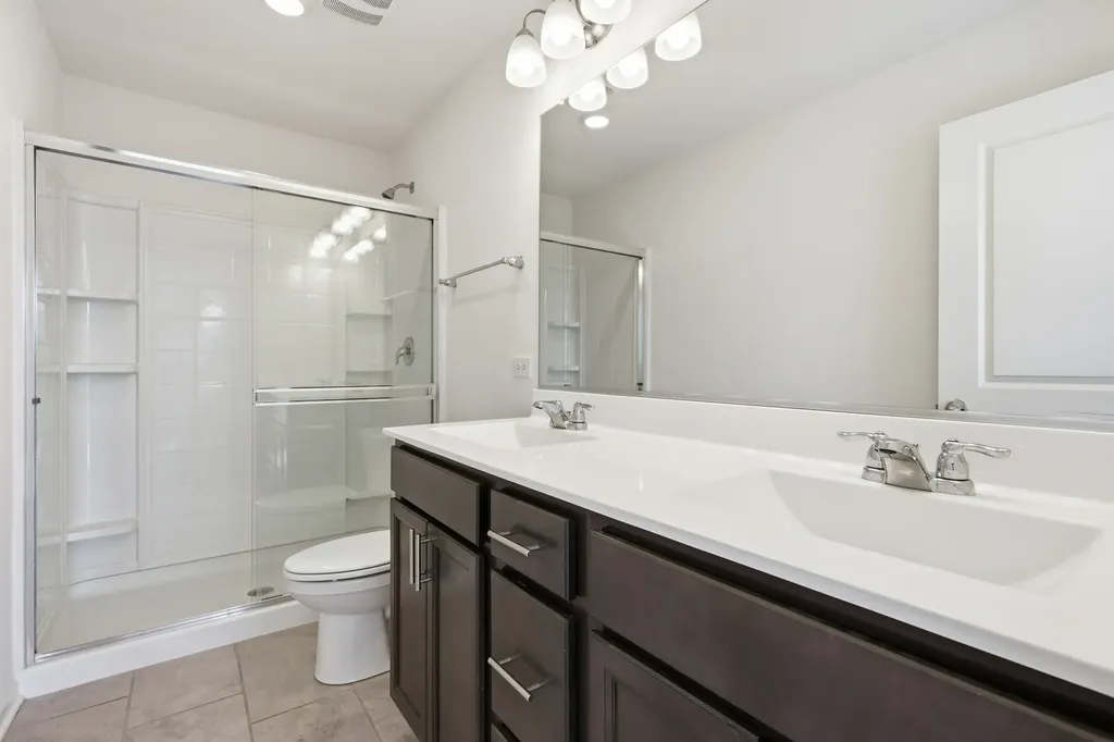 1300 Catalina Court Schaumburg IL 60173