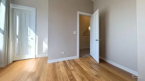 2917 North Claremont Avenue Chicago IL 60618
