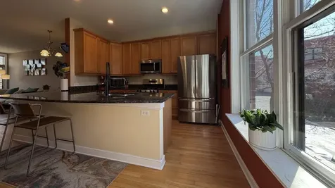 2917 North Claremont Avenue Chicago IL 60618