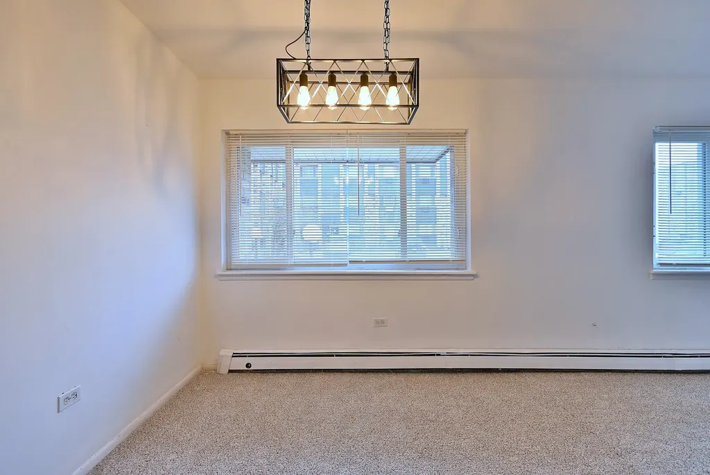 8637 1/2 West Foster Avenue Chicago IL 60656