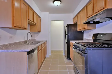 8637 1/2 West Foster Avenue Chicago IL 60656