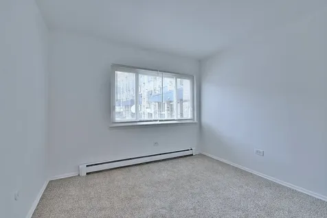 8637 1/2 West Foster Avenue Chicago IL 60656