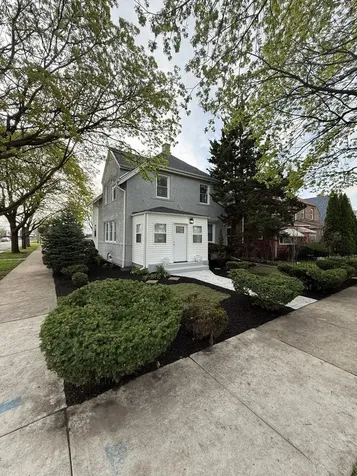 8758 South Wabash Avenue Chicago IL 60619