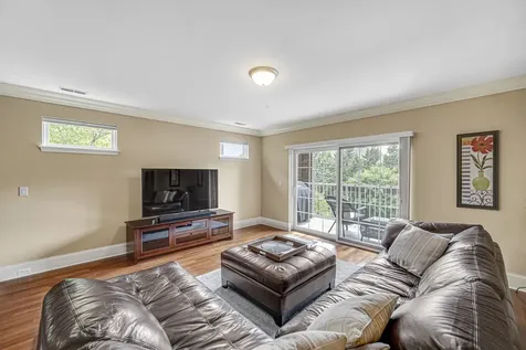 405 West Pierce Road Itasca IL 60143
