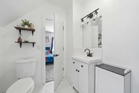 945 North Lawler Avenue Chicago IL 60651