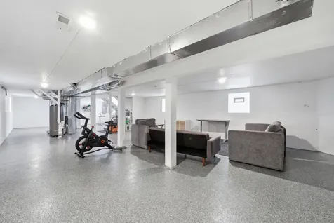 945 North Lawler Avenue Chicago IL 60651