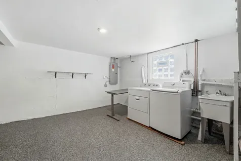 945 North Lawler Avenue Chicago IL 60651