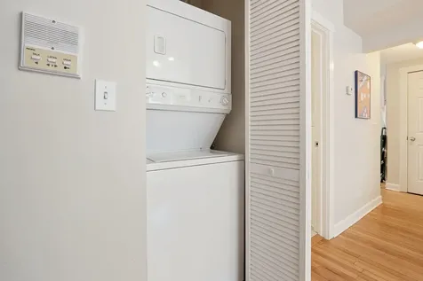 5921 North Paulina Street Chicago IL 60660