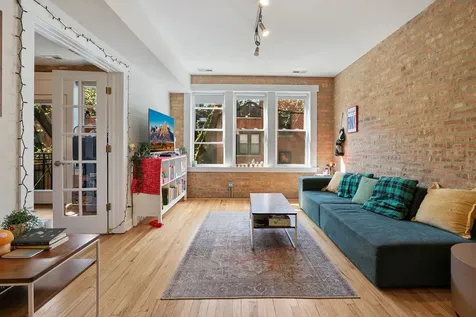 5921 North Paulina Street Chicago IL 60660