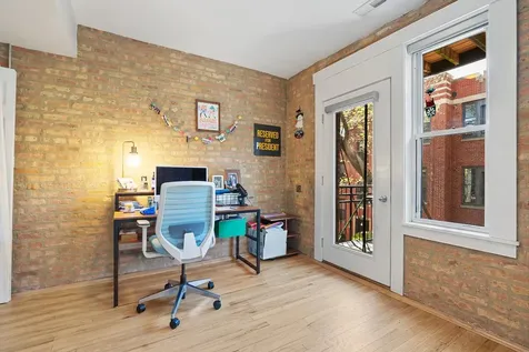 5921 North Paulina Street Chicago IL 60660