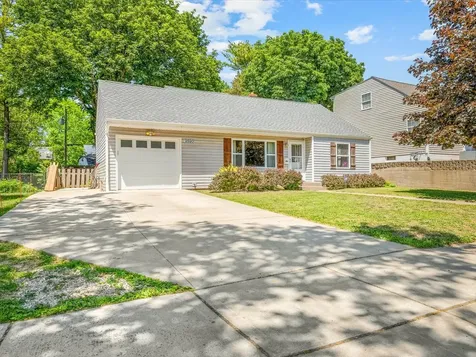 2520 19TH Avenue Rockford IL 61108