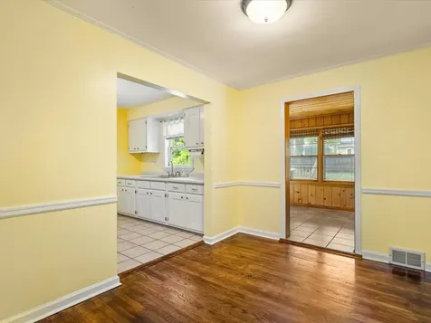 2520 19TH Avenue Rockford IL 61108