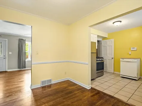 2520 19TH Avenue Rockford IL 61108