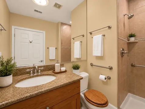 106 South Ridgeland Avenue Oak Park IL 60302