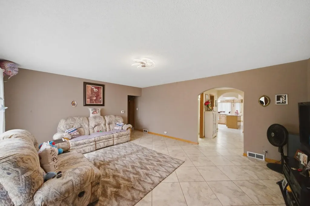 3N530 Lombard Road Addison IL 60101