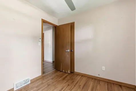 226 33RD Avenue Moline IL 51265
