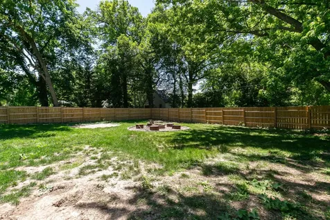 226 33RD Avenue Moline IL 51265