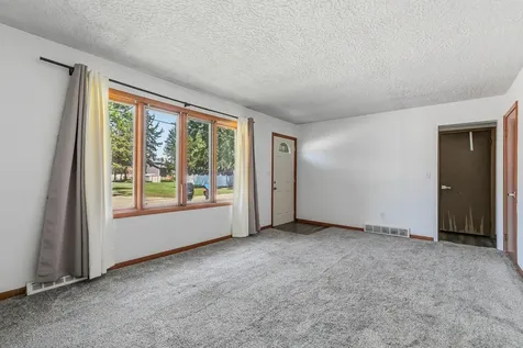 226 33RD Avenue Moline IL 51265