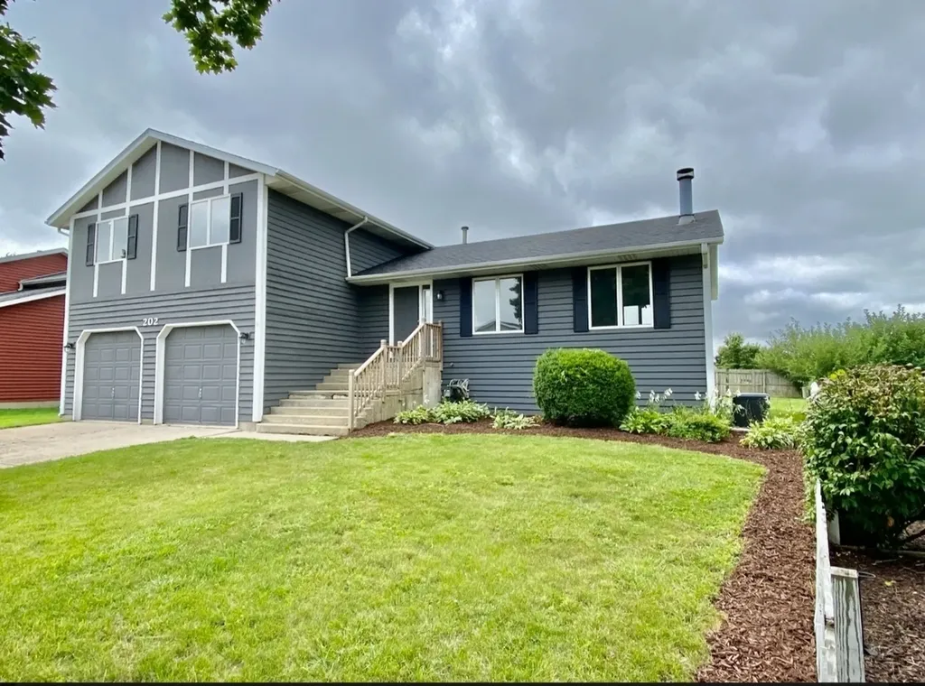 202 North Bridge Road Dekalb IL 60115