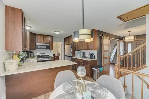 202 North Bridge Road Dekalb IL 60115