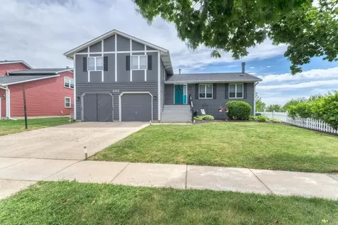 202 North Bridge Road Dekalb IL 60115