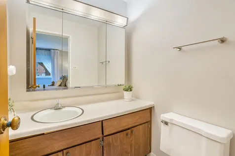 9661 South Karlov Avenue Oak Lawn IL 60453